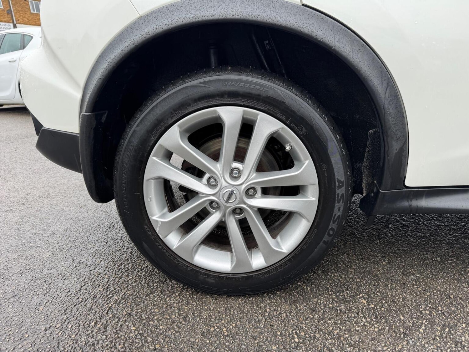 Used Nissan Juke 2015 for sale - 76830370: Photo 8