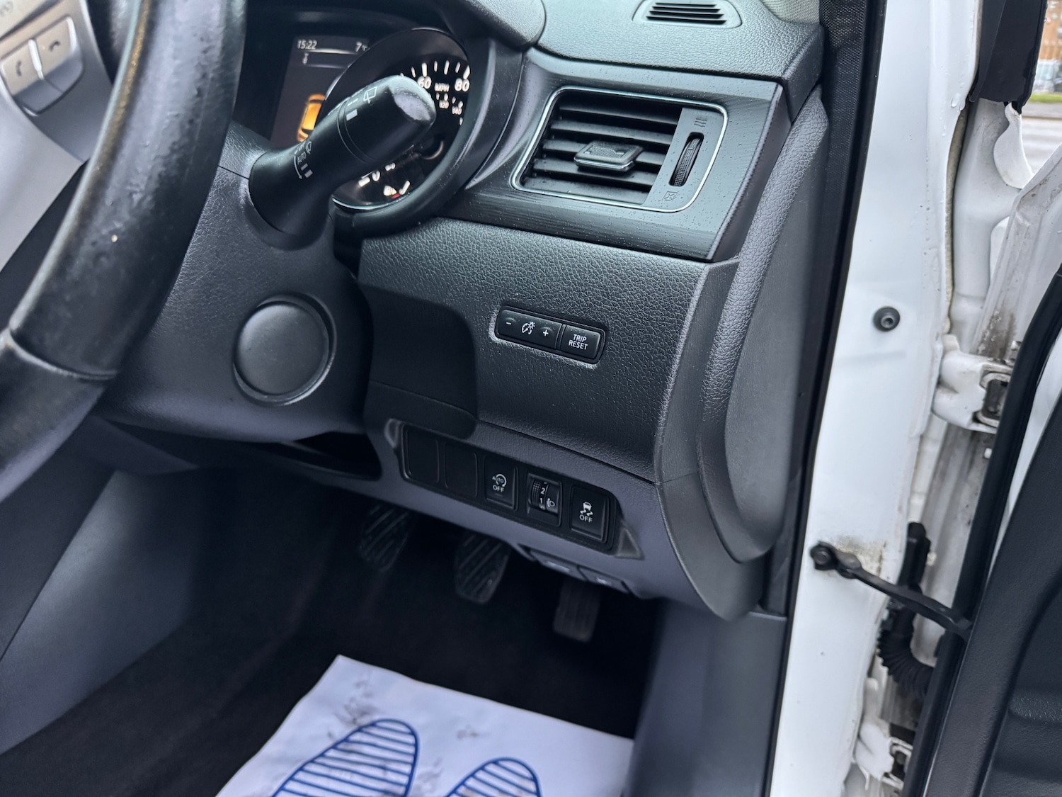 Used Nissan Pulsar 2015 for sale - 76971162: Photo 31