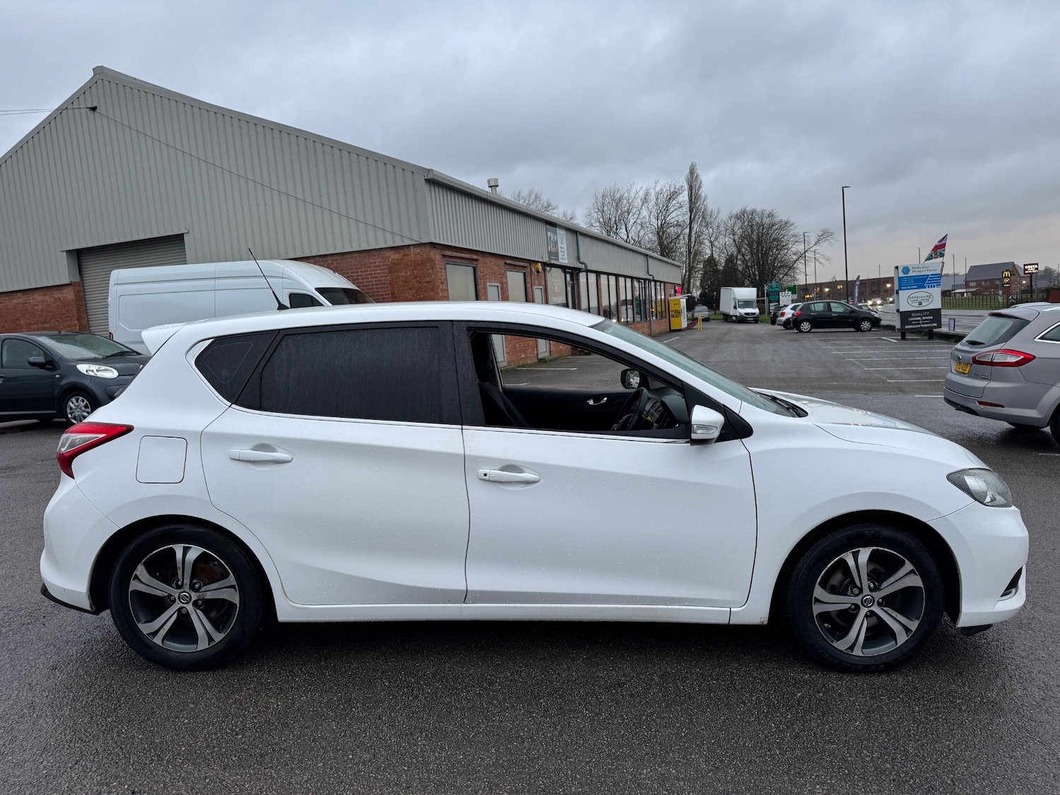 Used Nissan Pulsar 2015 for sale - 76971162: Photo 7