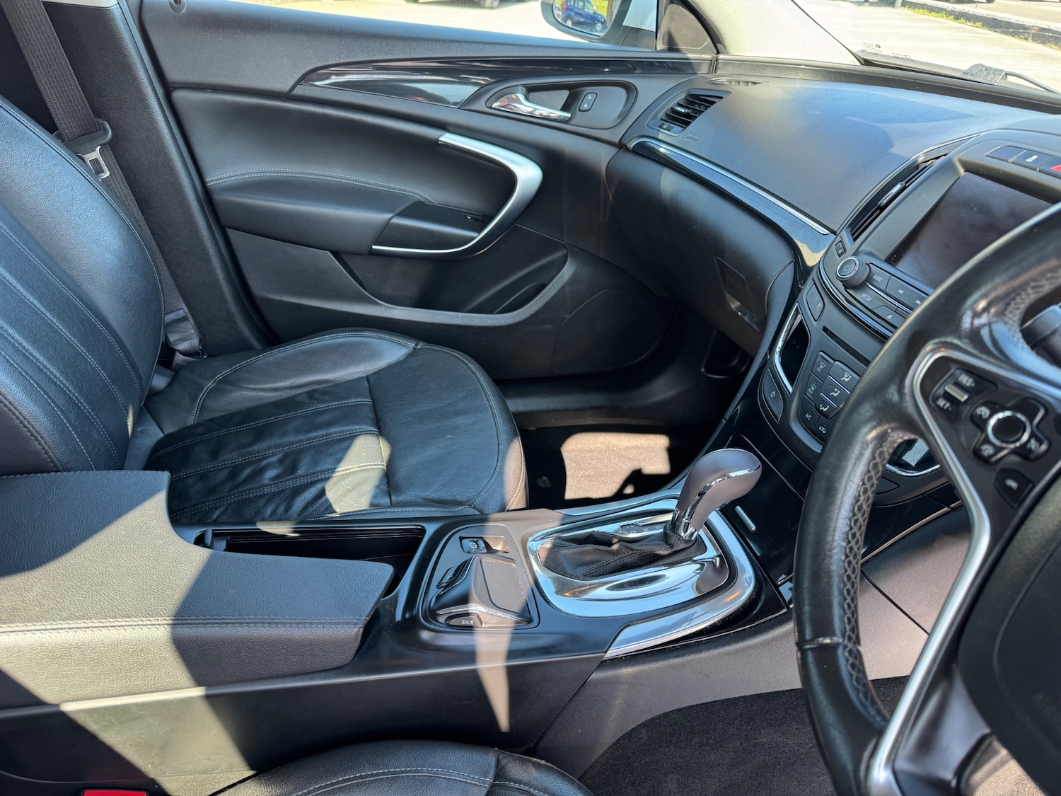 Used Vauxhall Insignia 2014 for sale - 77950740: Photo 12