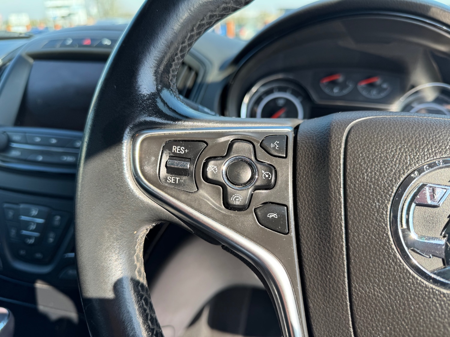 Used Vauxhall Insignia 2014 for sale - 77950740: Photo 17