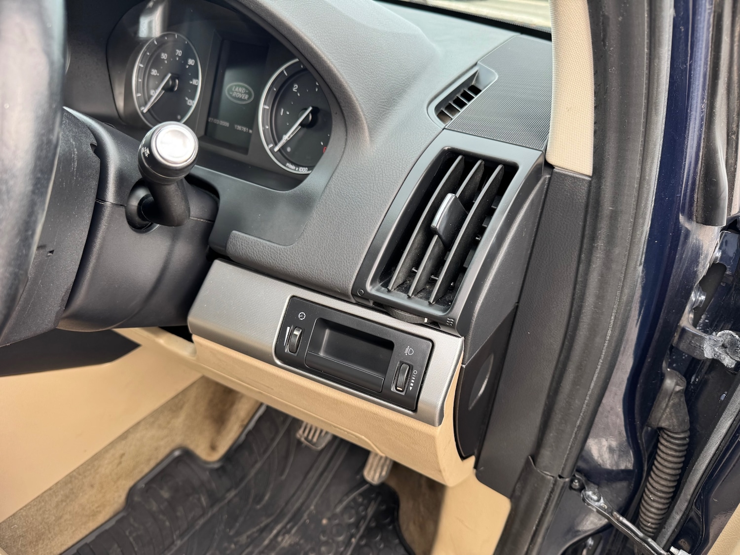 Used Land Rover Freelander 2013 for sale - 77730547: Photo 13