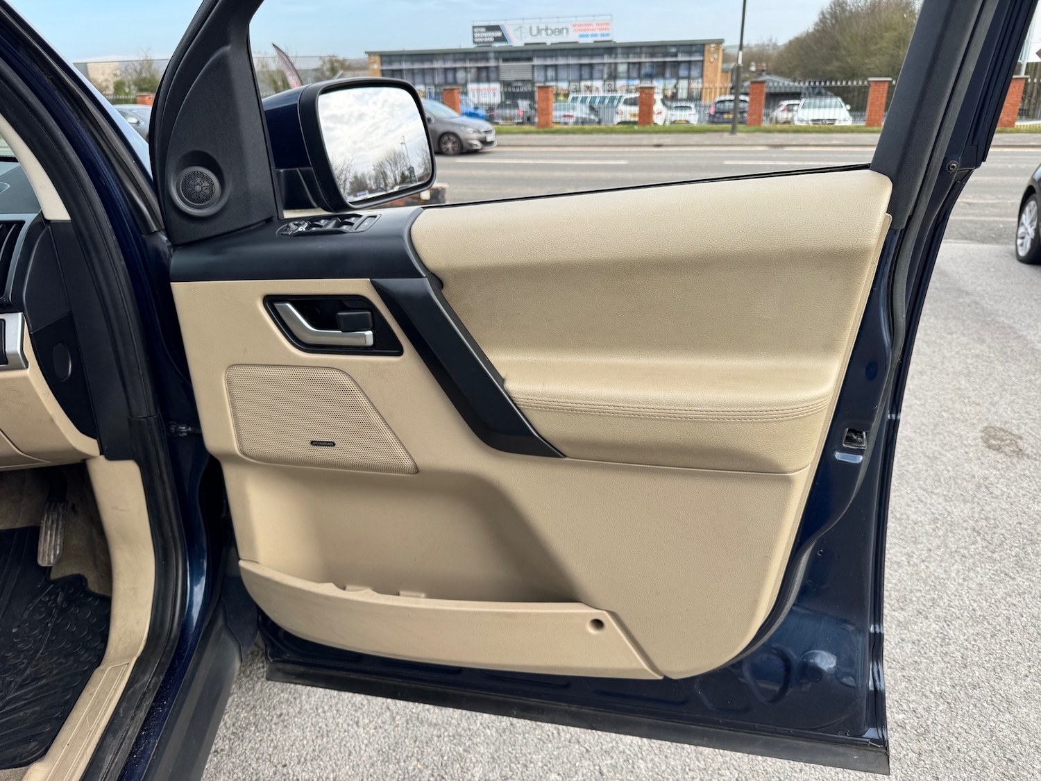 Used Land Rover Freelander 2013 for sale - 77730547: Photo 7