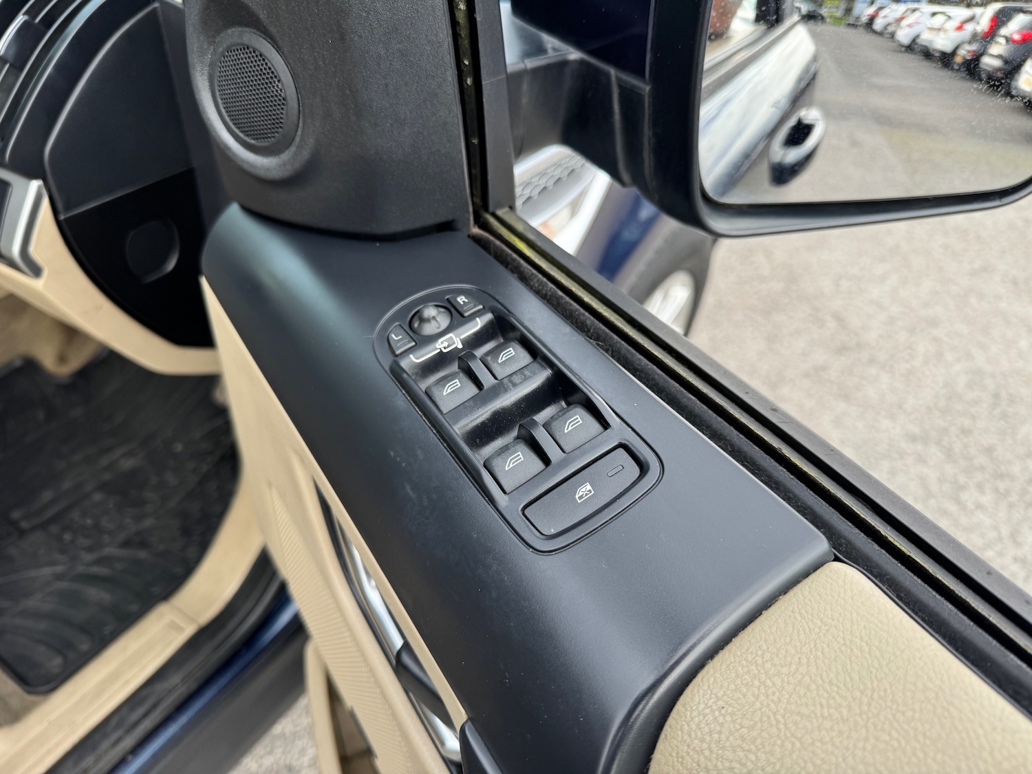 Used Land Rover Freelander 2013 for sale - 77730547: Photo 8