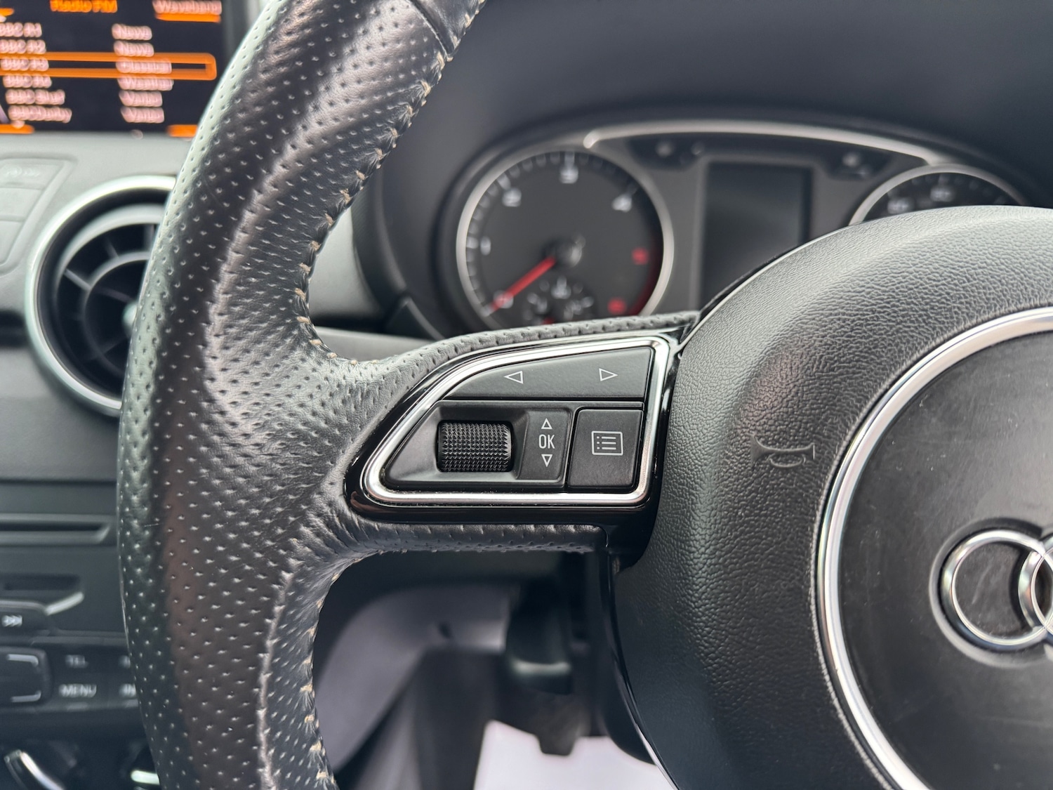 Used Audi A1 2013 for sale - 77398415: Photo 18