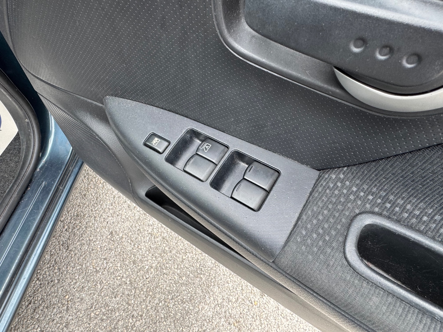 Used Nissan Note 2012 for sale - 78103785: Photo 8