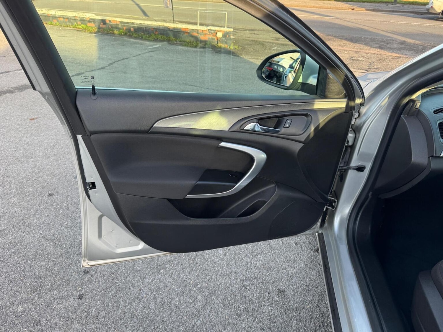 Used Vauxhall Insignia 2014 for sale - 76662731: Photo 27