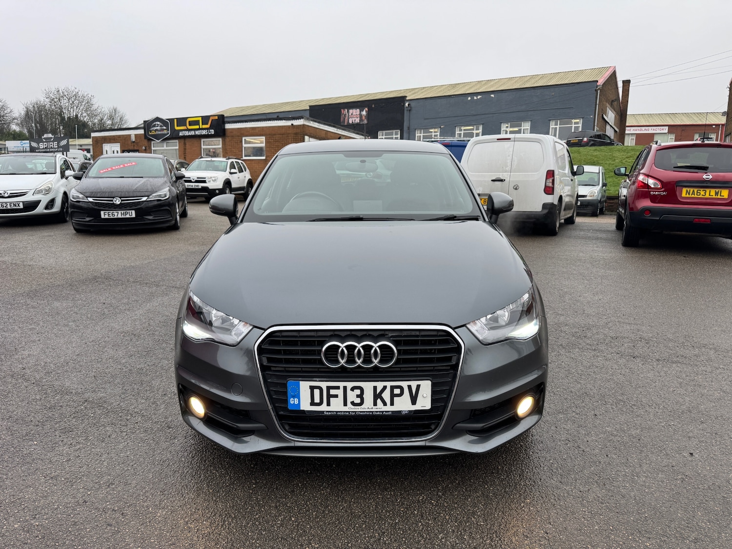 Used Audi A1 2013 for sale - 77622932: Photo 2