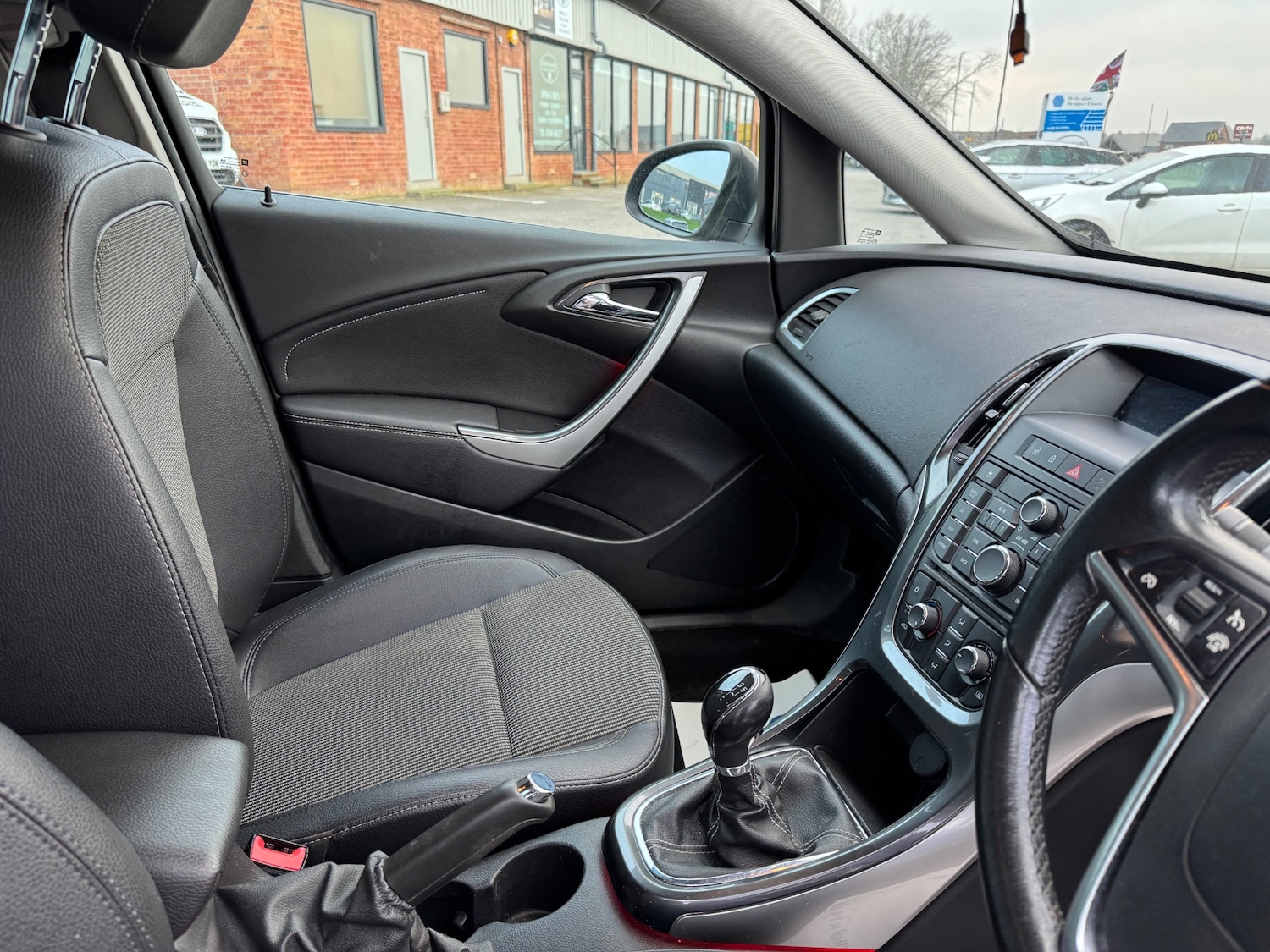 Used Vauxhall Astra 2013 for sale - 77804918: Photo 11