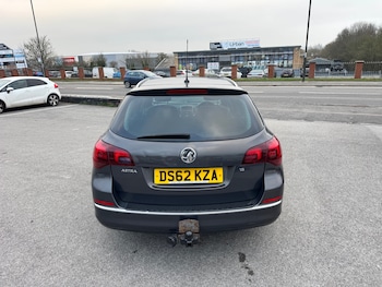 Used Vauxhall Astra 2013 for sale - 77804918: Photo