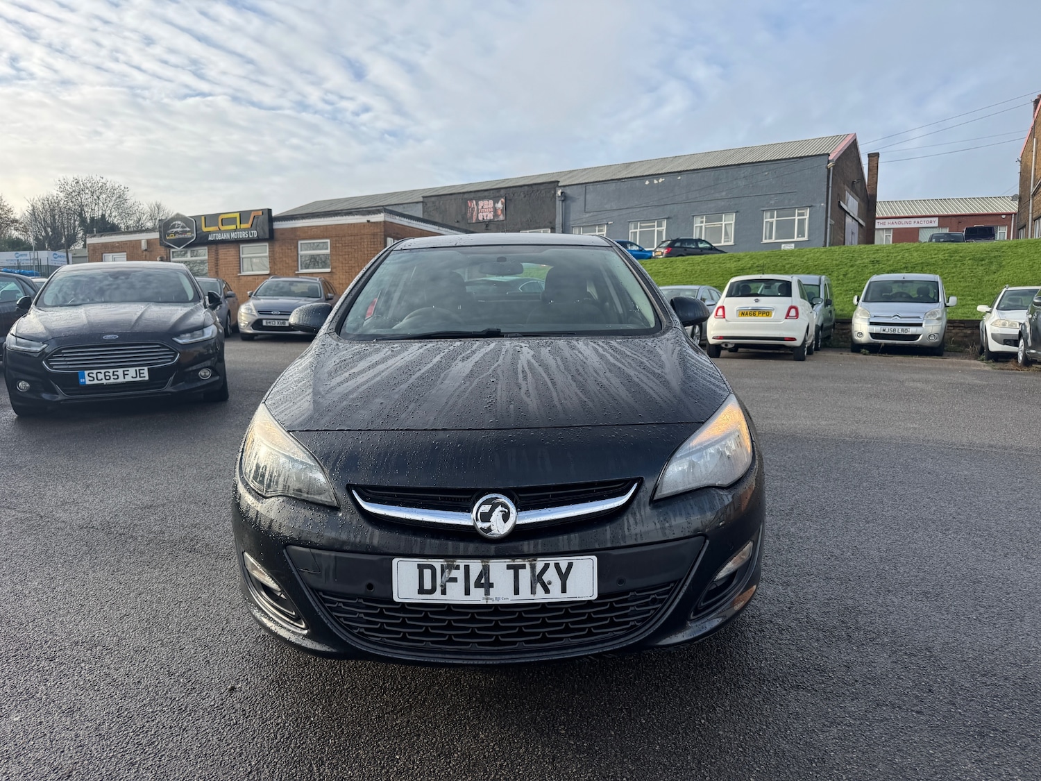 Used Vauxhall Astra 2014 for sale - 77084236: Photo 3
