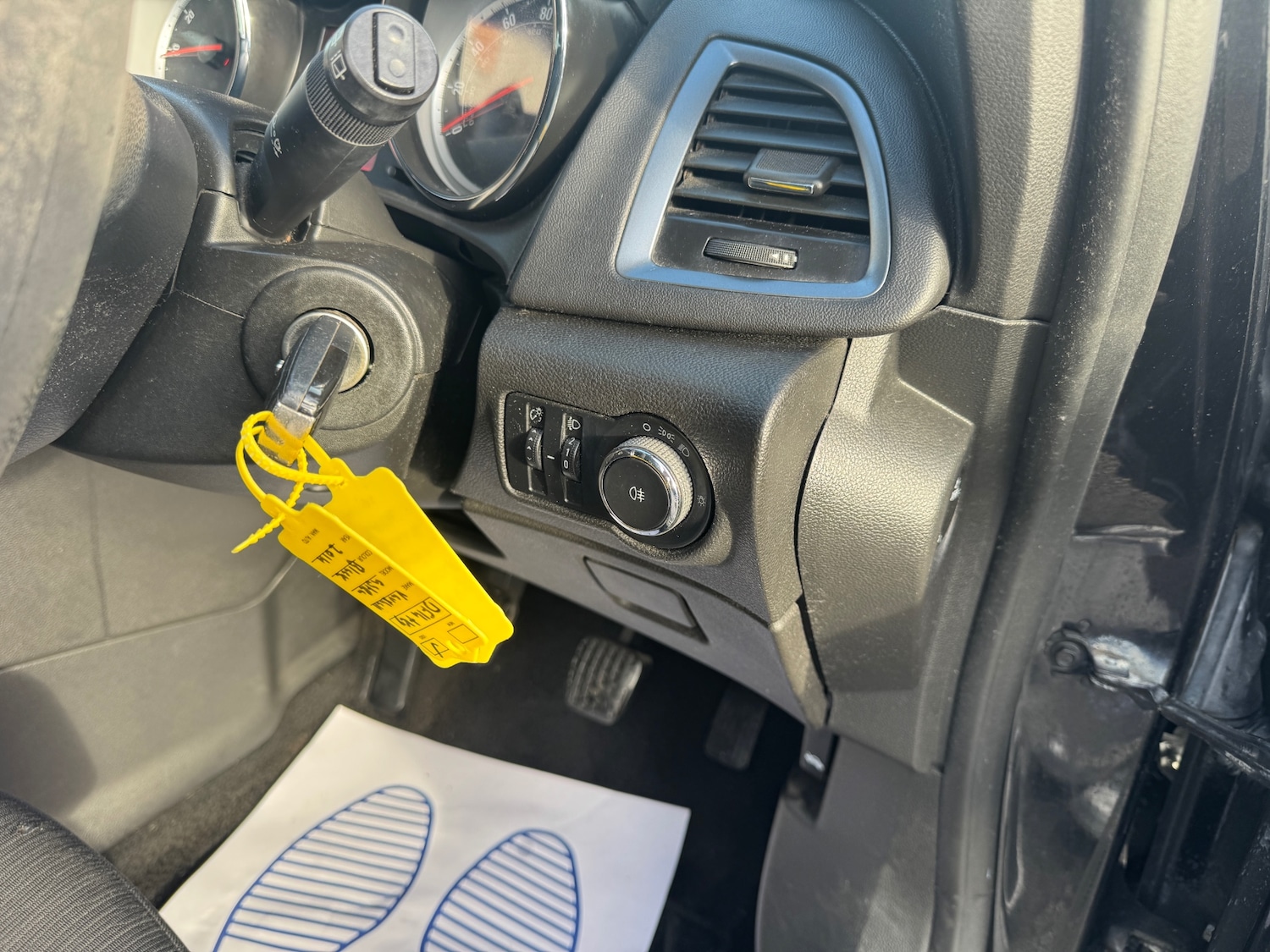 Used Vauxhall Astra 2014 for sale - 77084236: Photo 32