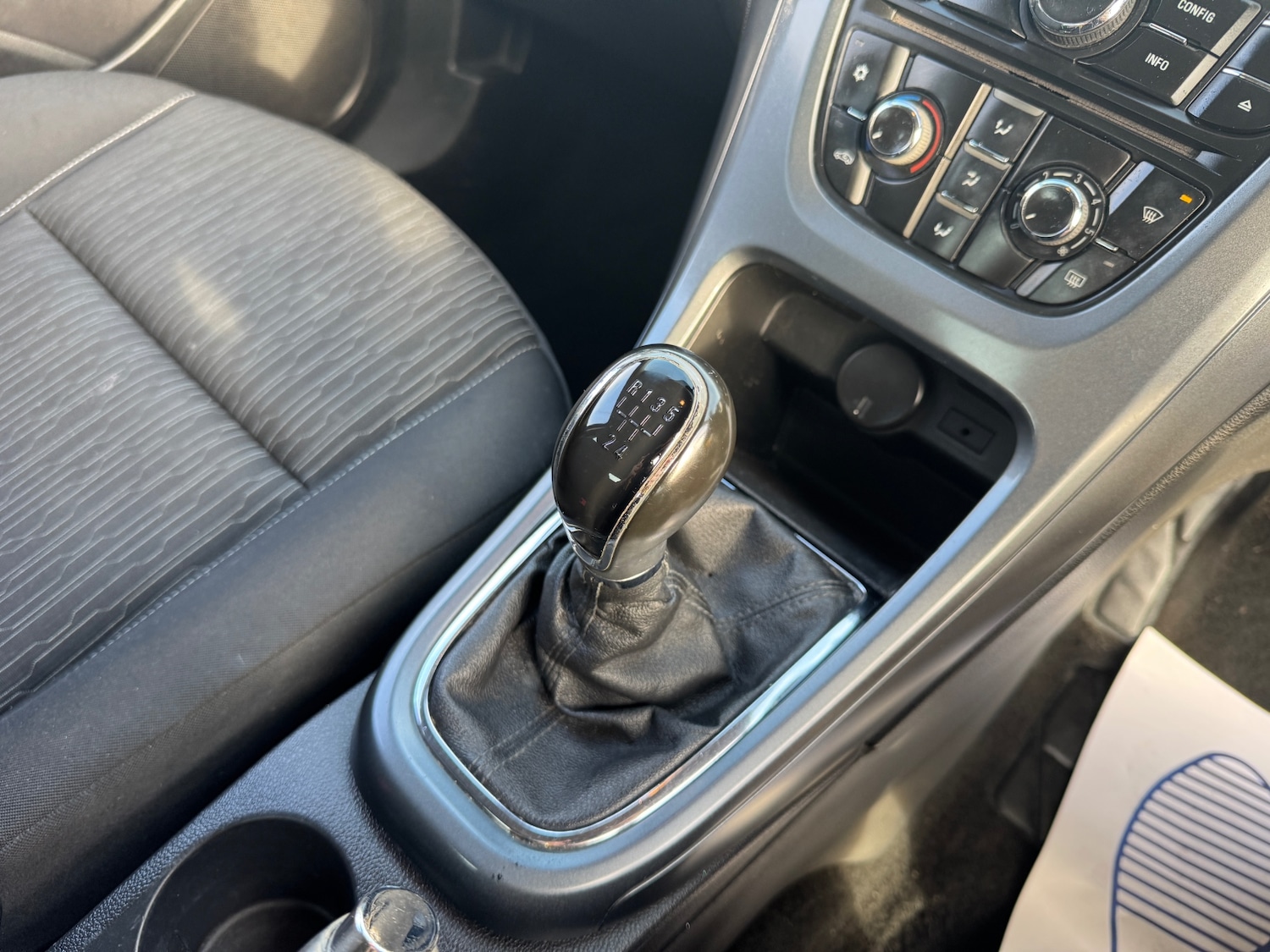 Used Vauxhall Astra 2014 for sale - 77084236: Photo 39