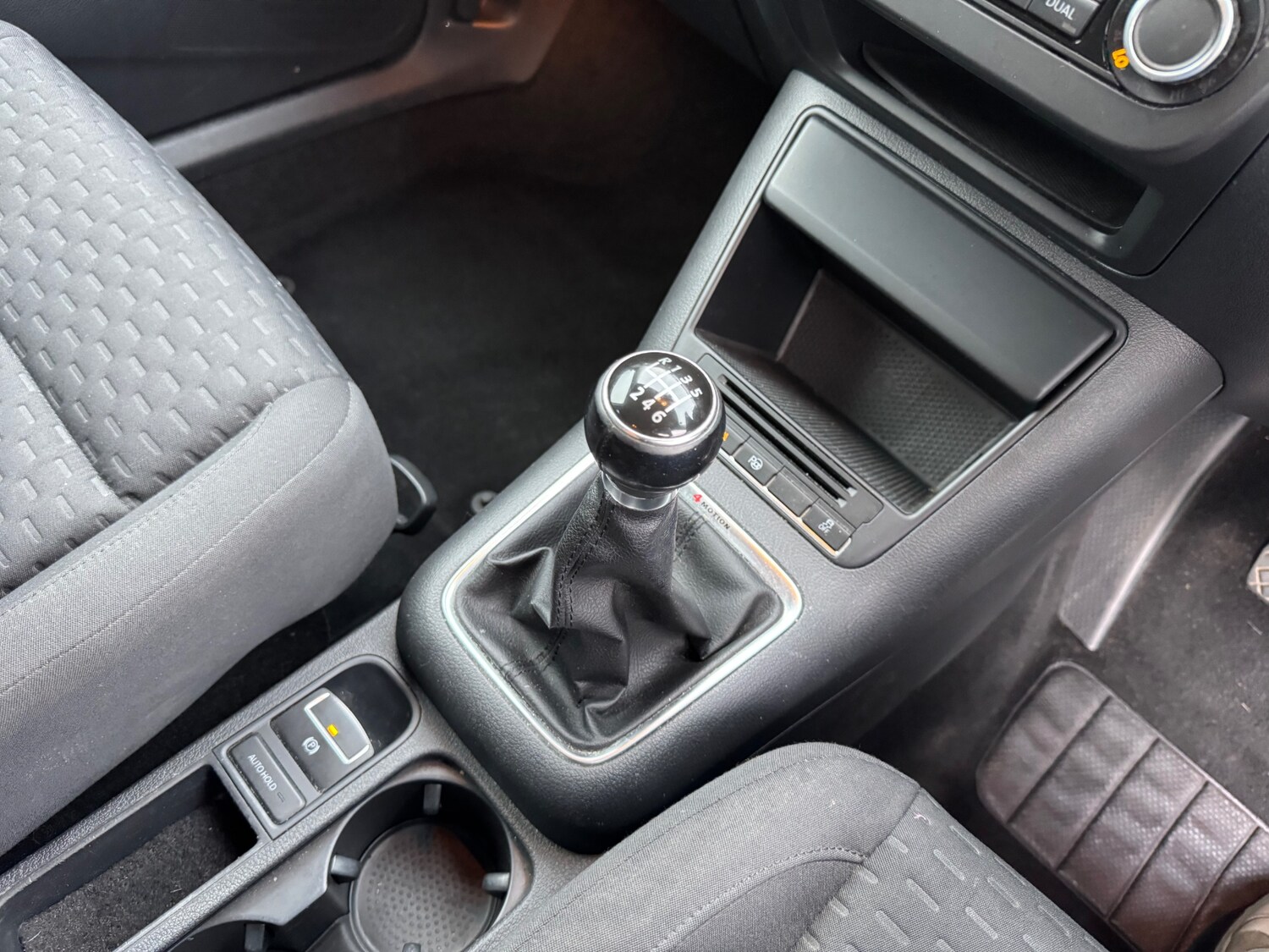 Used Volkswagen Tiguan 2011 for sale - 77804911: Photo 19