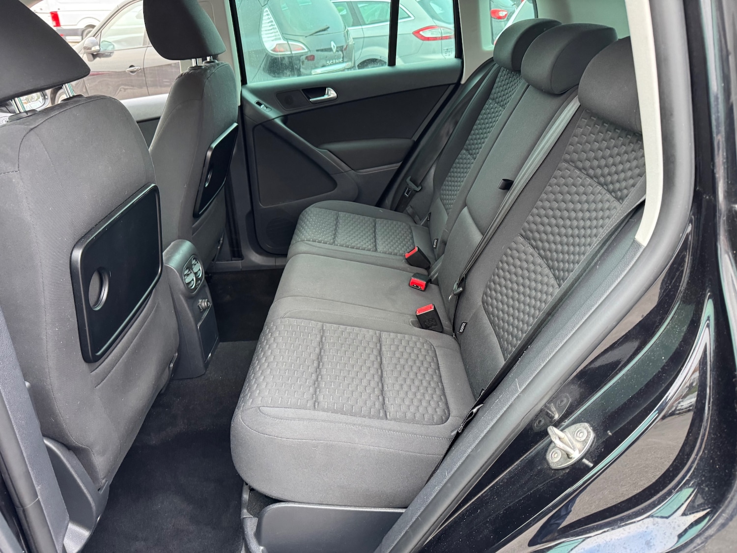 Used Volkswagen Tiguan 2011 for sale - 77804911: Photo 27