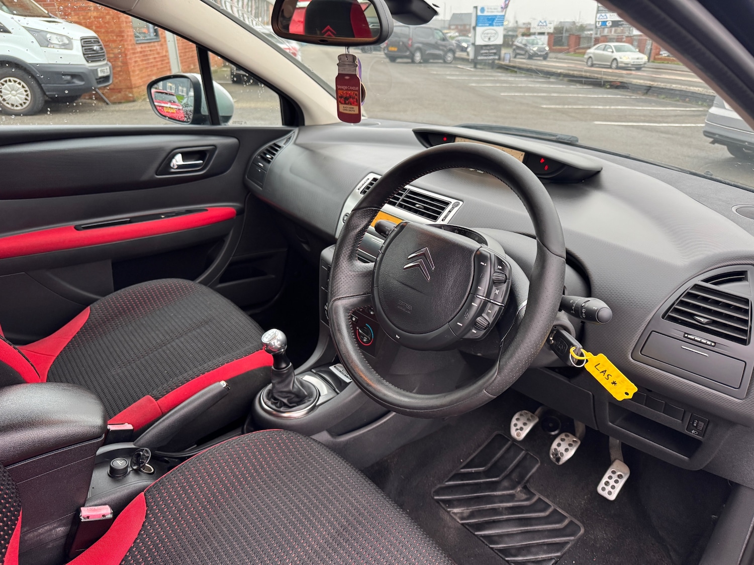 Used Citroen C4 2010 for sale - 77053692: Photo 28