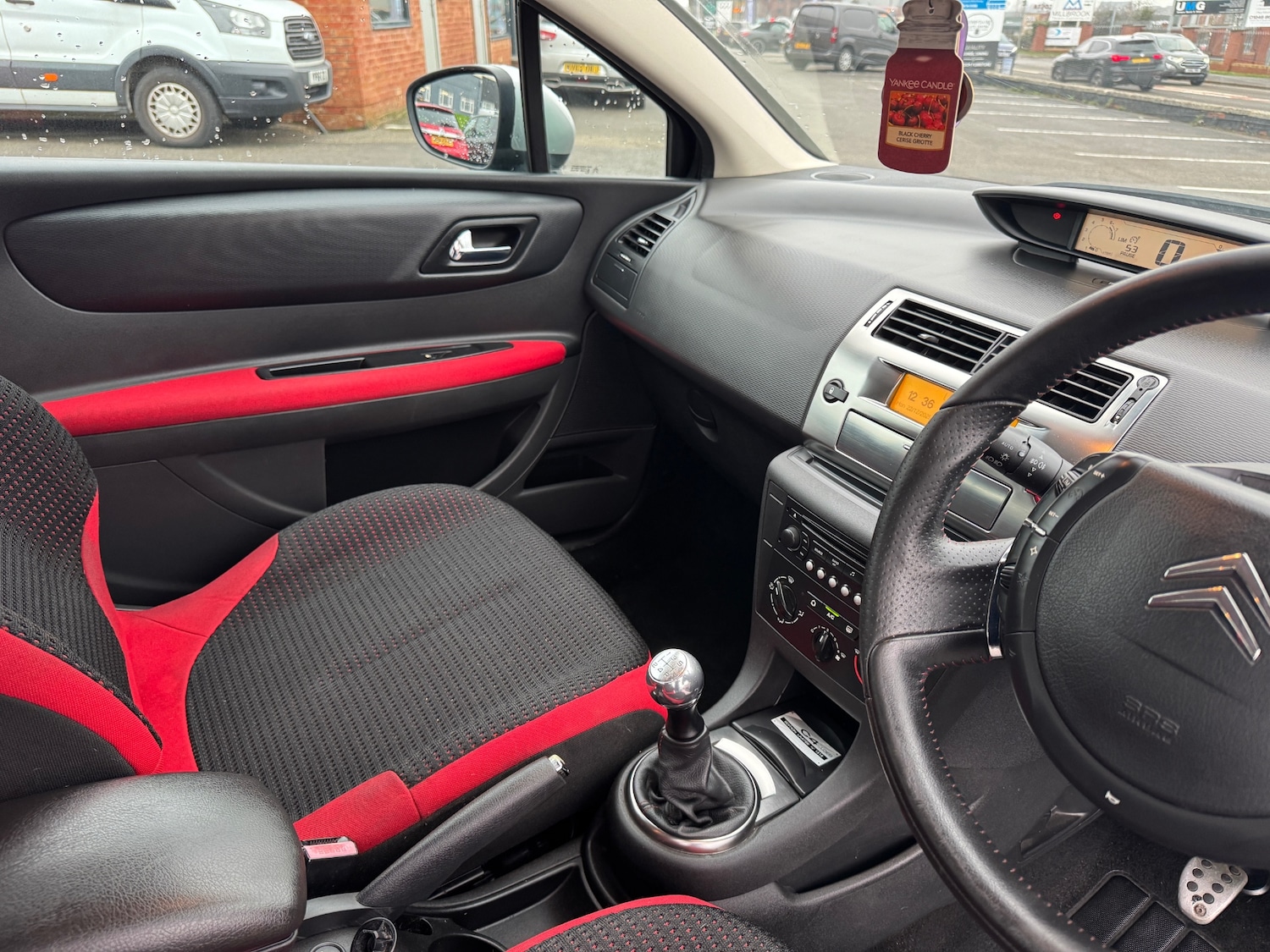 Used Citroen C4 2010 for sale - 77053692: Photo 29