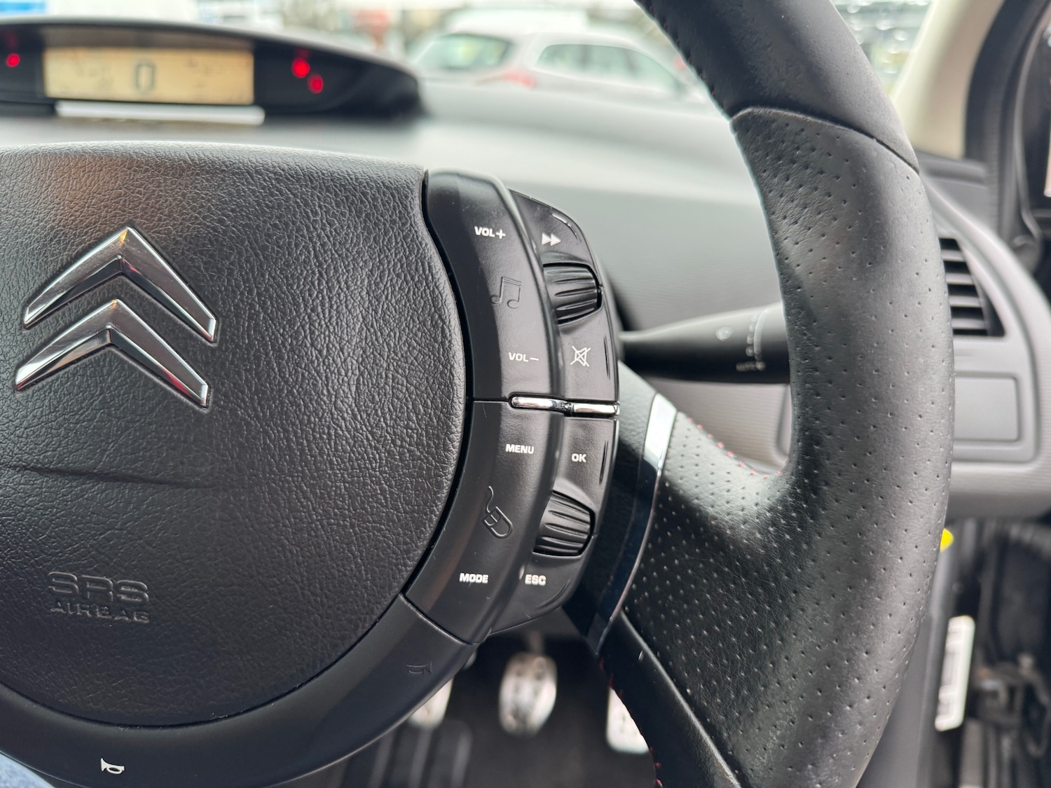 Used Citroen C4 2010 for sale - 77053692: Photo 30