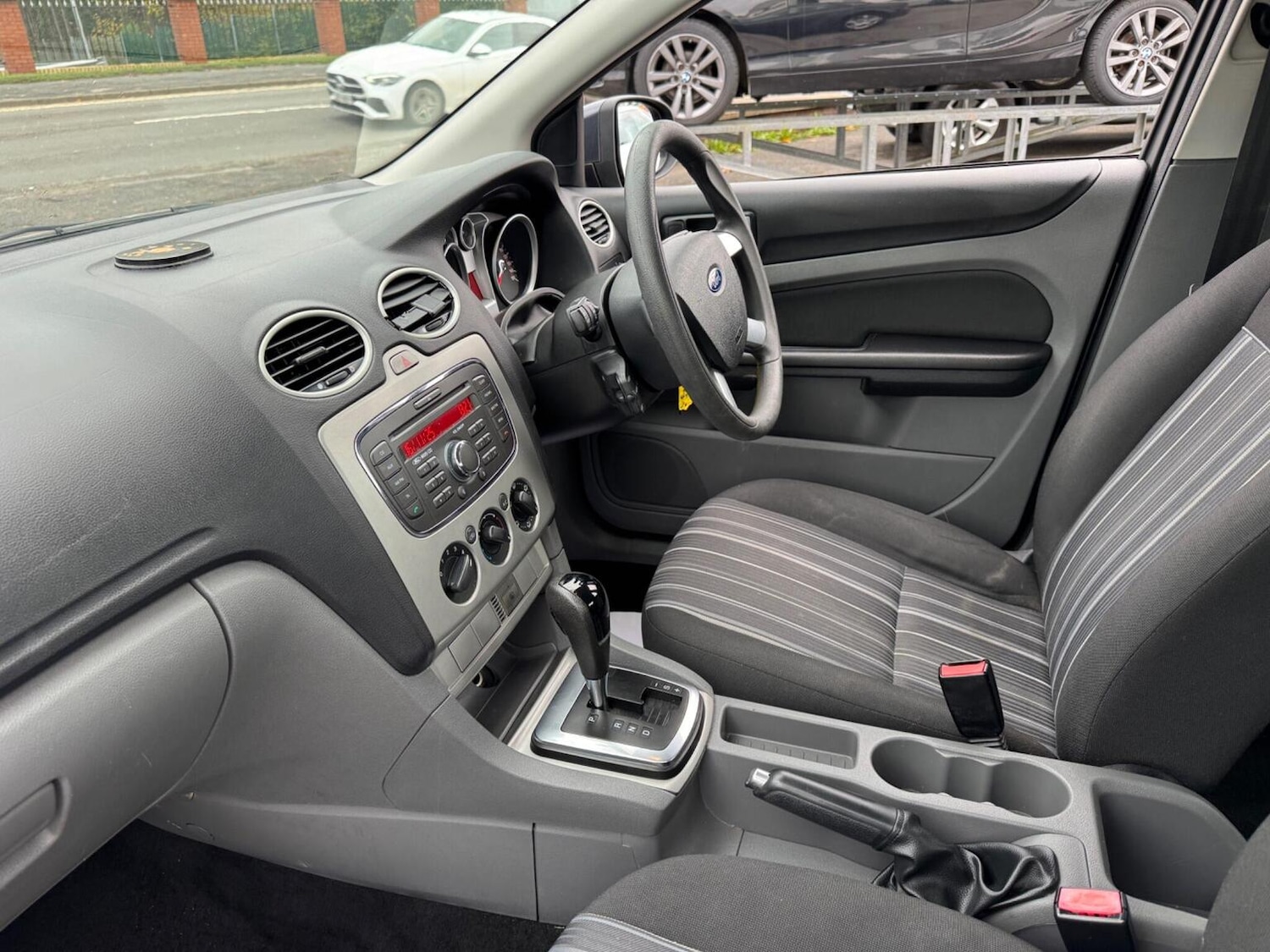 Used Ford Focus 2010 for sale - 76596555: Photo 18