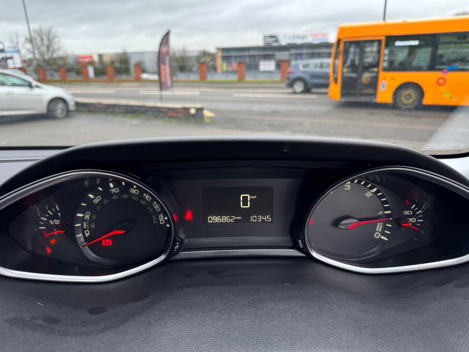 Used Peugeot 308 2015 for sale - 77701165: Photo 13