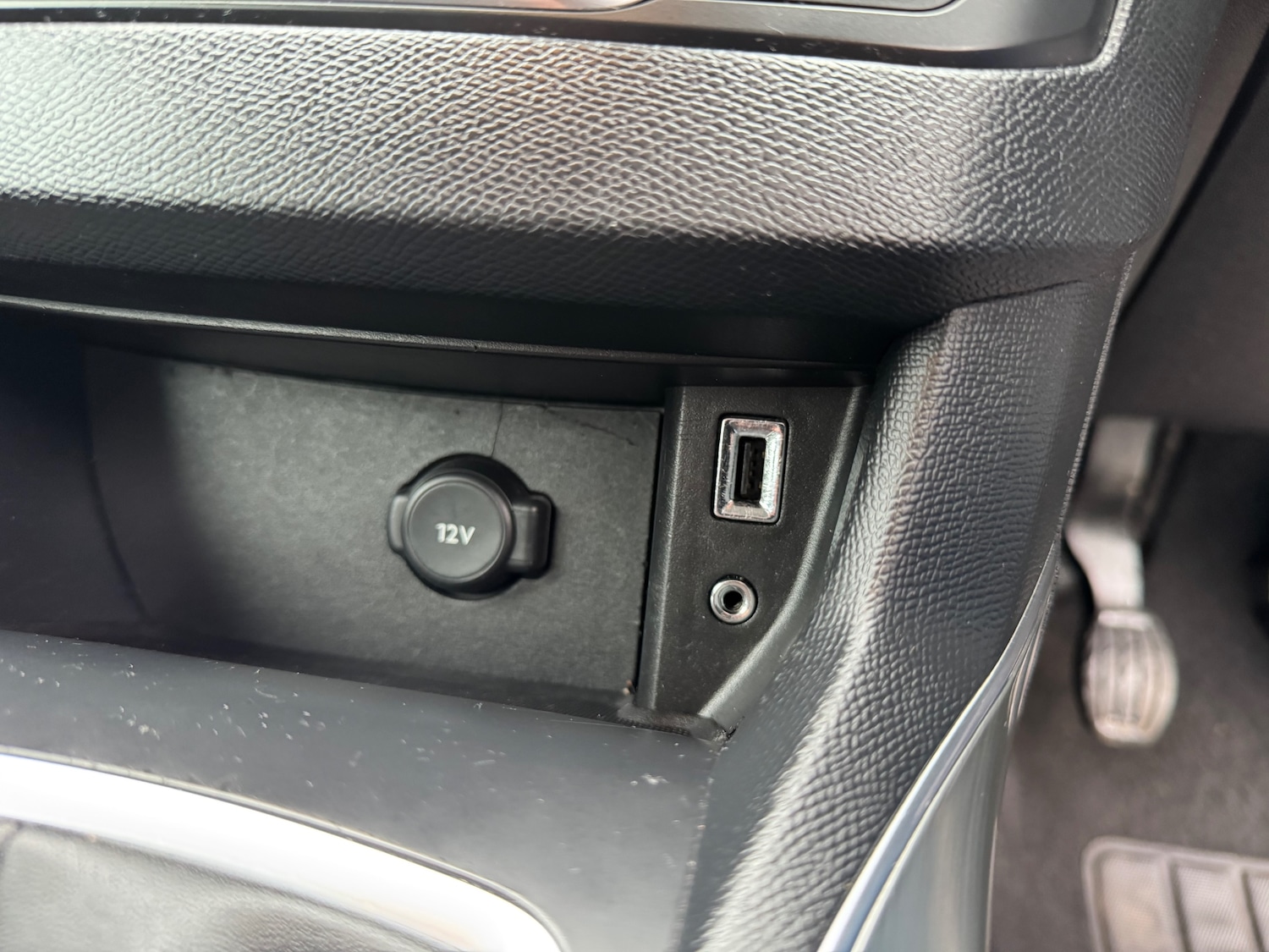 Used Peugeot 308 2015 for sale - 77701165: Photo 17