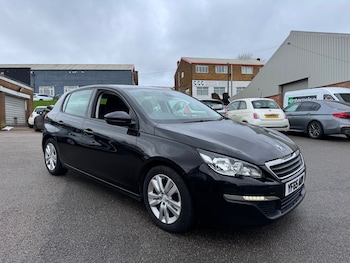 Used Peugeot 308 2015 for sale - 77701165: Photo