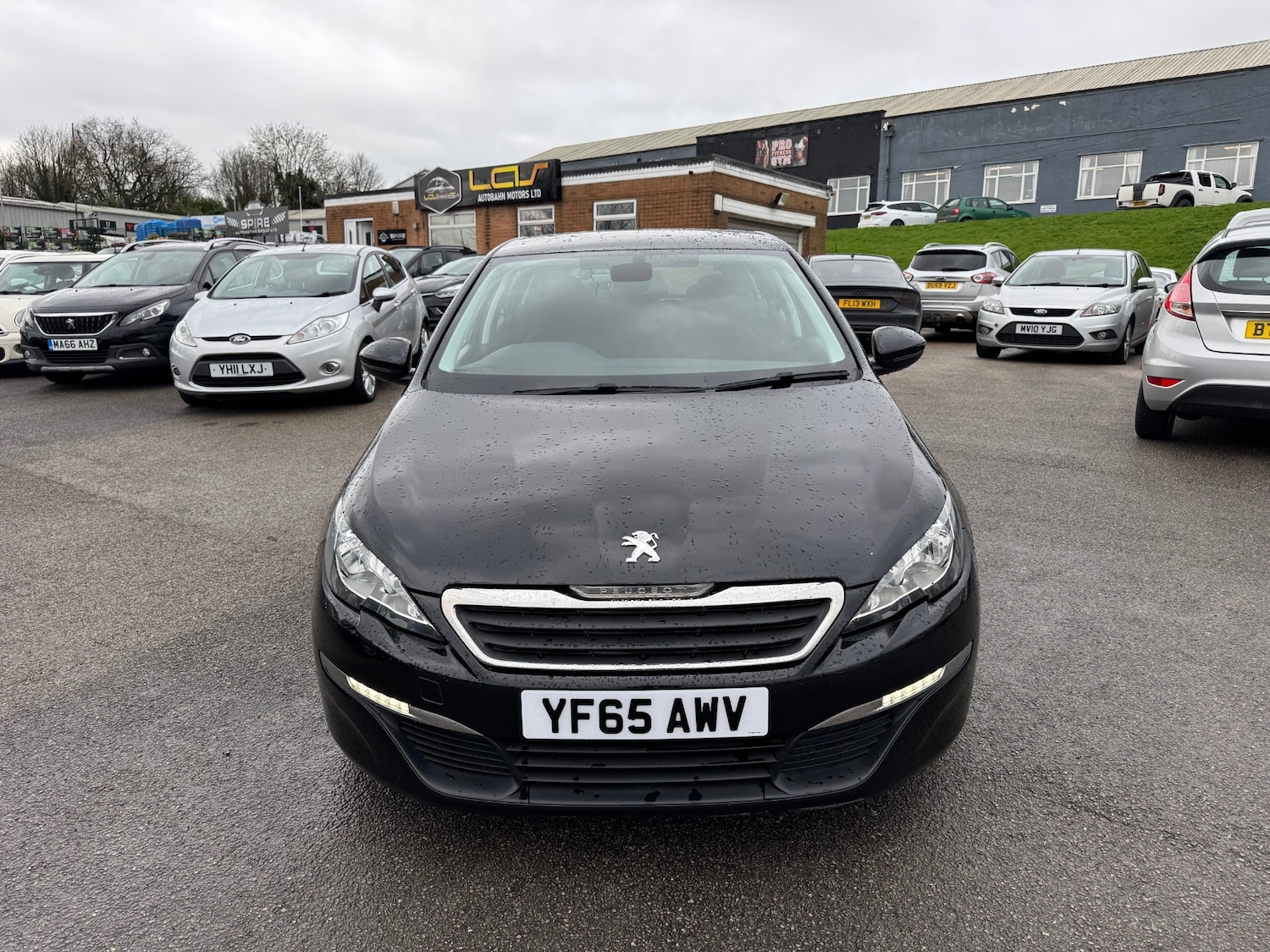 Used Peugeot 308 2015 for sale - 77701165: Photo 2