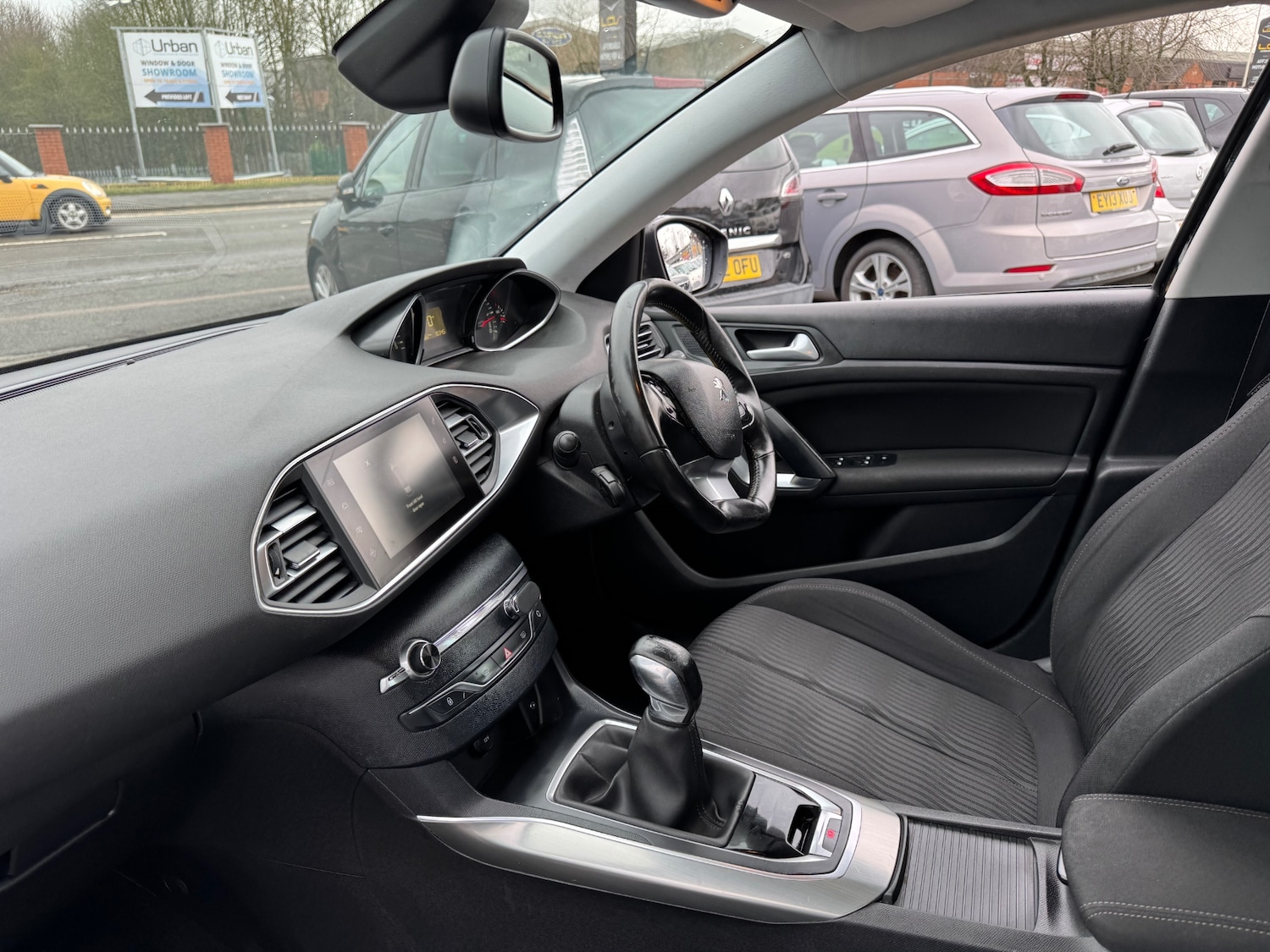 Used Peugeot 308 2015 for sale - 77701165: Photo 22