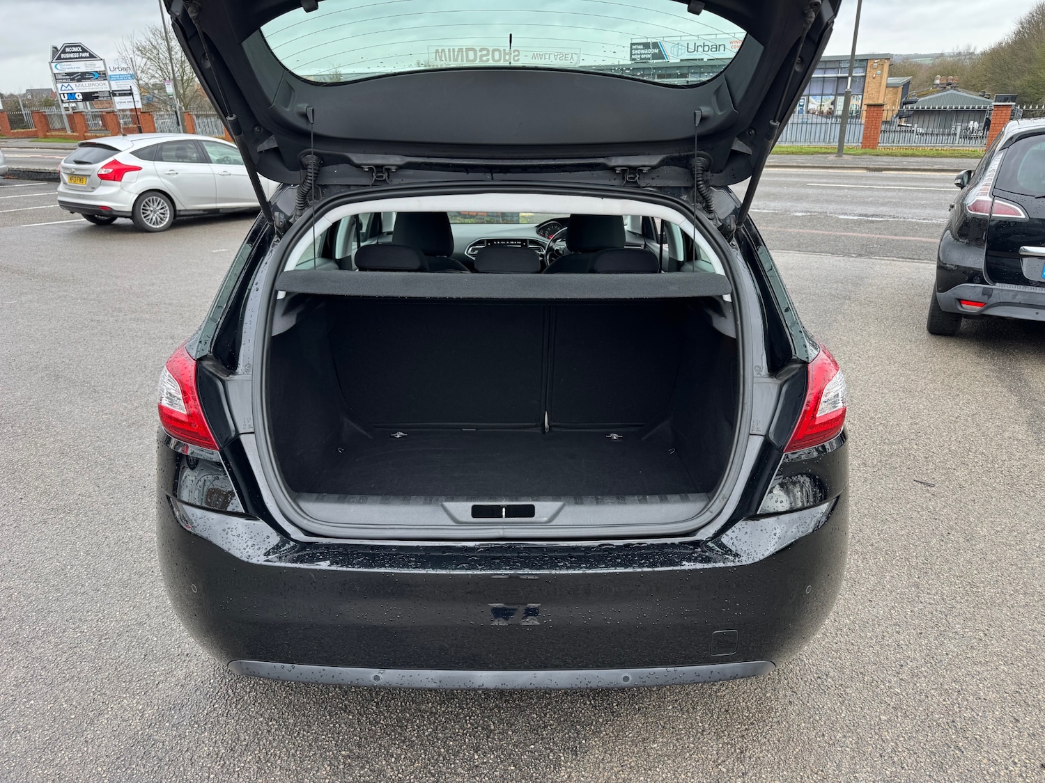 Used Peugeot 308 2015 for sale - 77701165: Photo 5