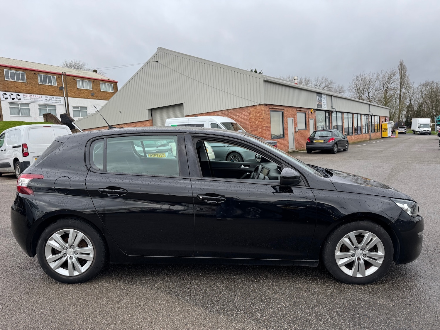 Used Peugeot 308 2015 for sale - 77701165: Photo 6