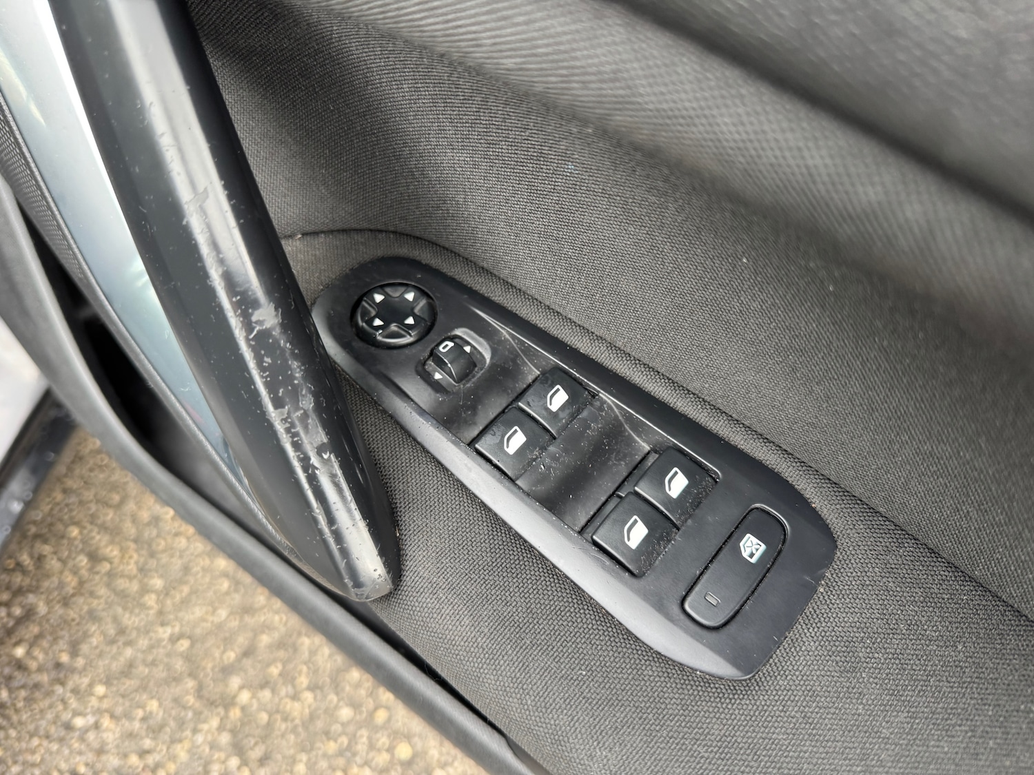 Used Peugeot 308 2015 for sale - 77701165: Photo 8