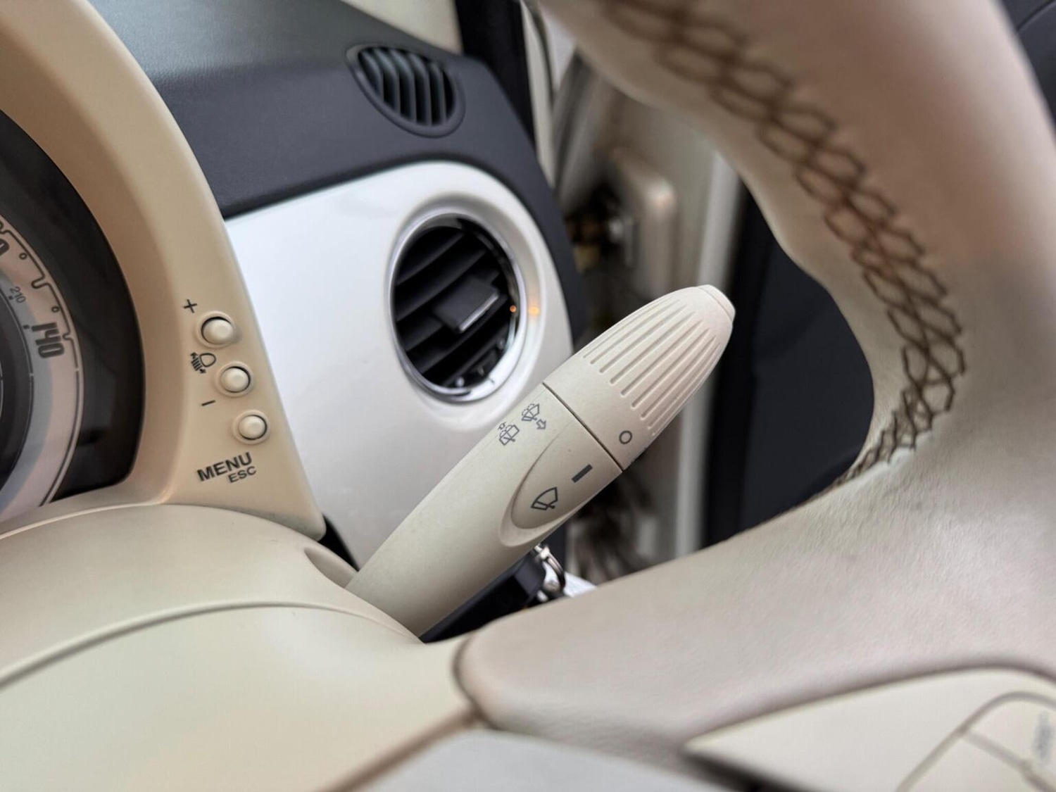 Used Fiat 500 2011 for sale - 76576868: Photo 43