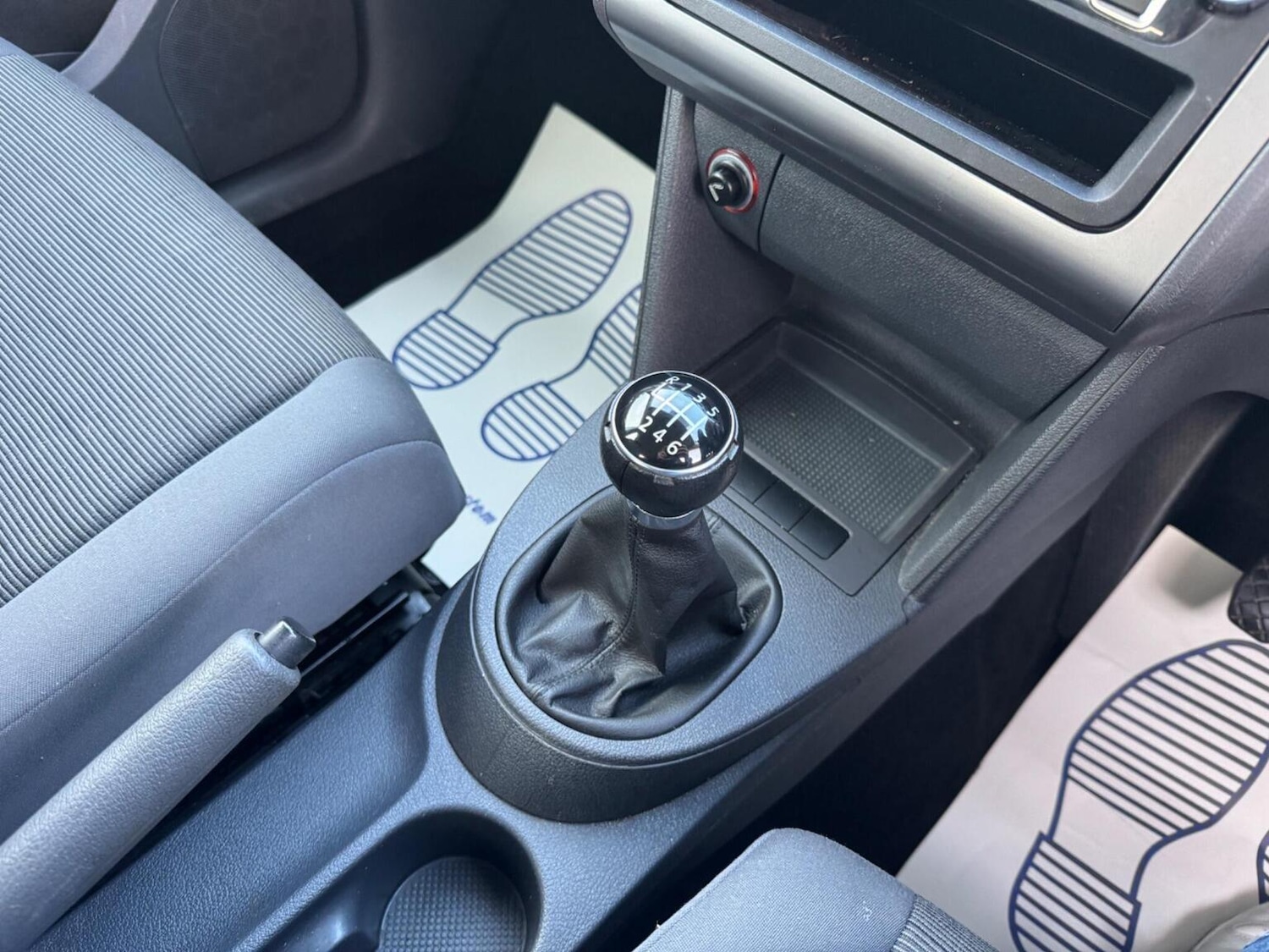 Used Volkswagen Touran 2010 for sale - 76637409: Photo 12