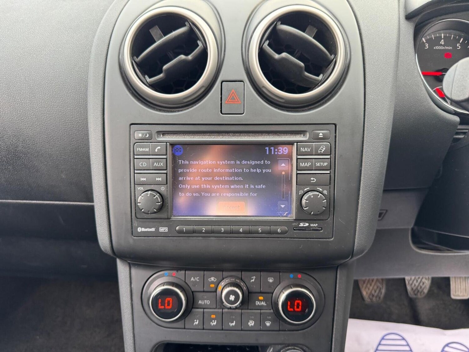 Used Nissan Qashqai 2013 for sale - 76576861: Photo 40