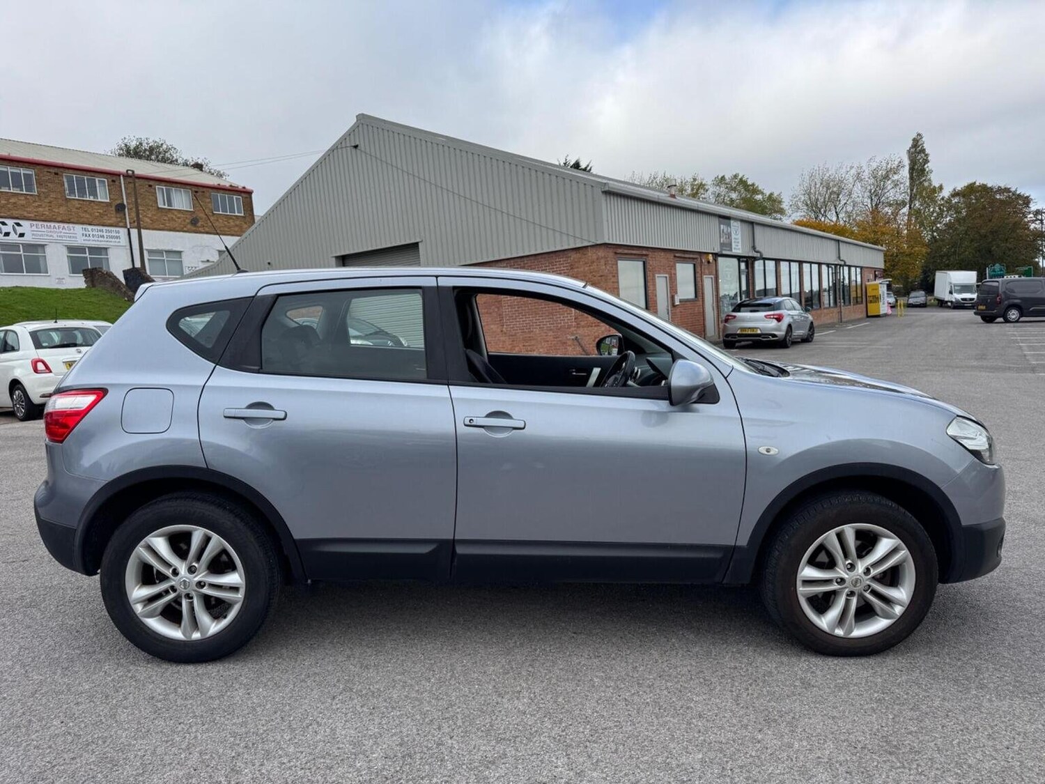 Used Nissan Qashqai 2013 for sale - 76576861: Photo 7