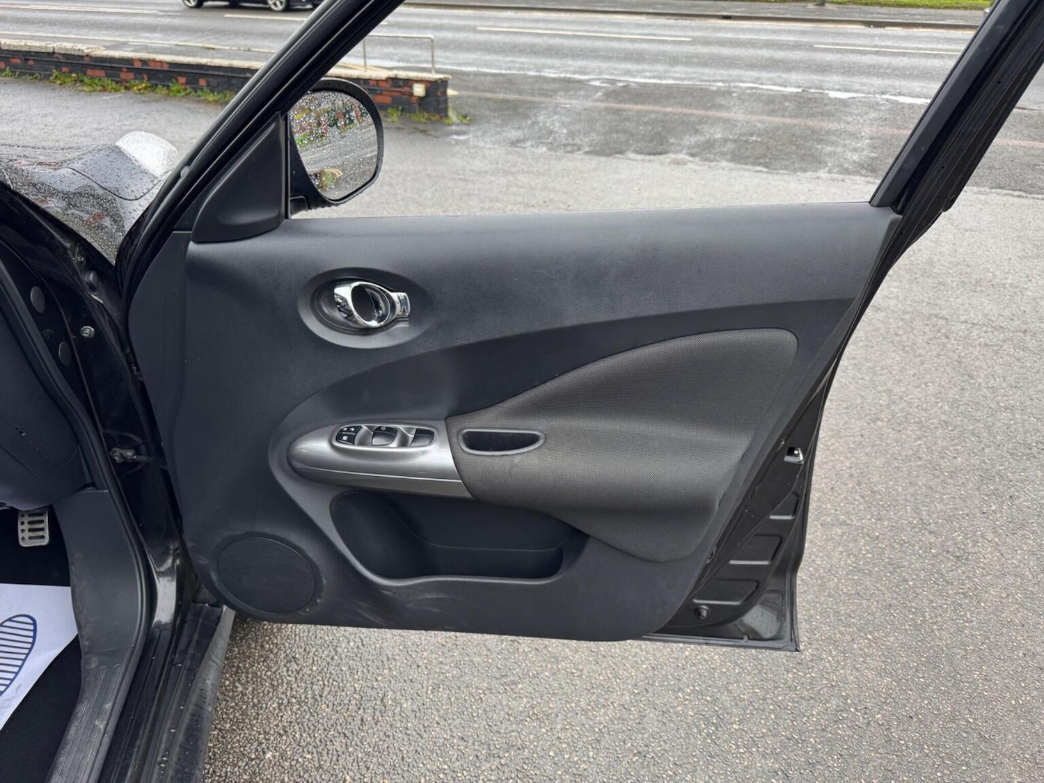 Used Nissan Juke 2011 for sale - 76830362: Photo 27