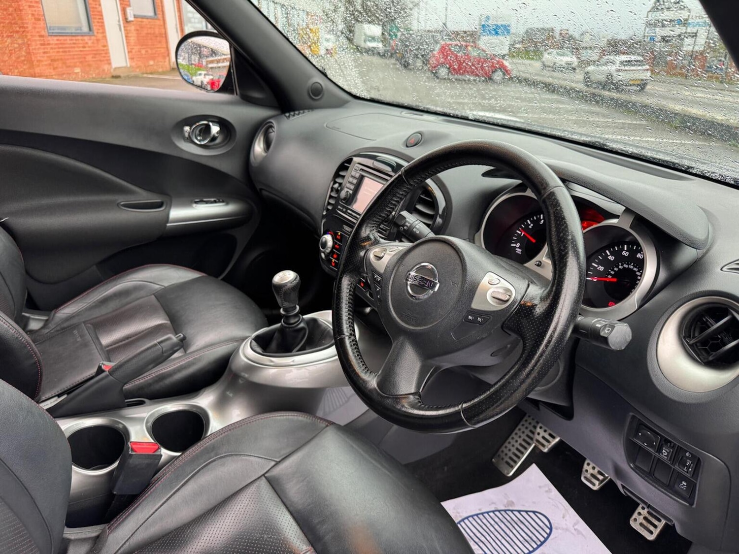 Used Nissan Juke 2011 for sale - 76830362: Photo 30