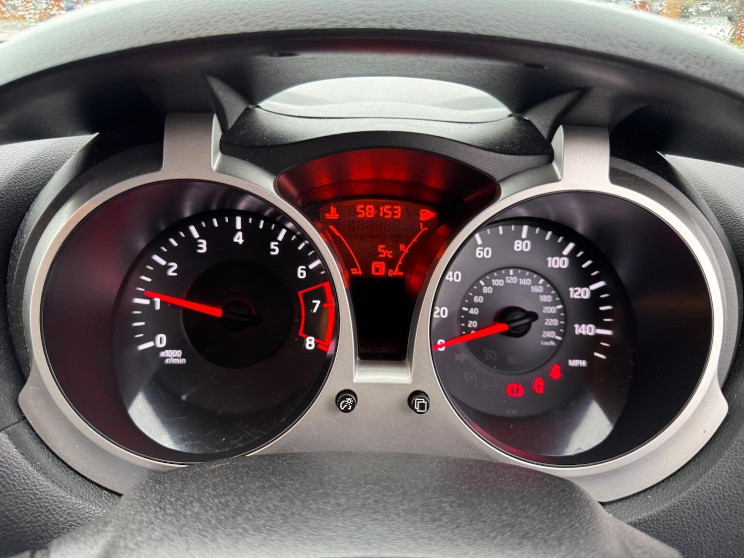 Used Nissan Juke 2011 for sale - 76830362: Photo 33