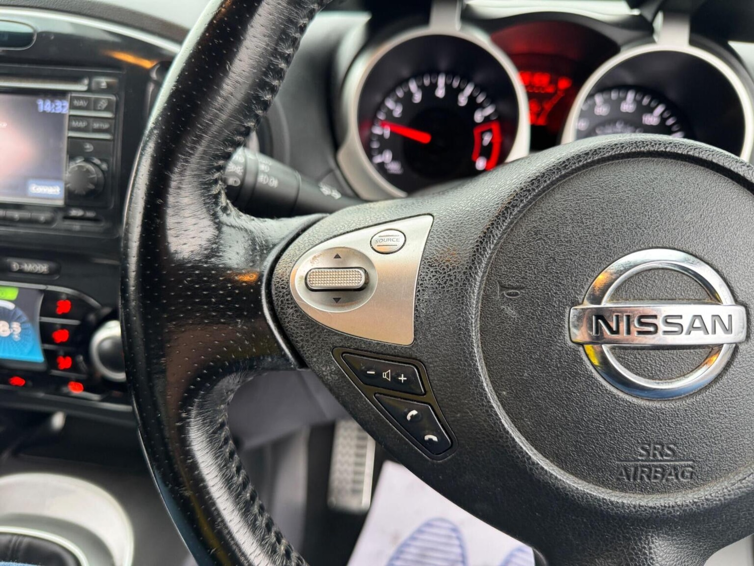 Used Nissan Juke 2011 for sale - 76830362: Photo 36