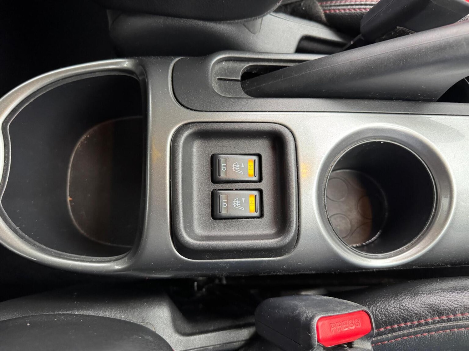 Used Nissan Juke 2011 for sale - 76830362: Photo 42