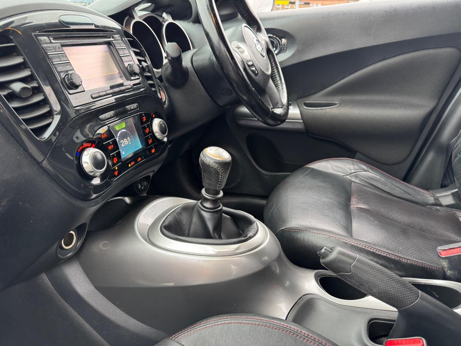 Used Nissan Juke 2011 for sale - 76830362: Photo 46