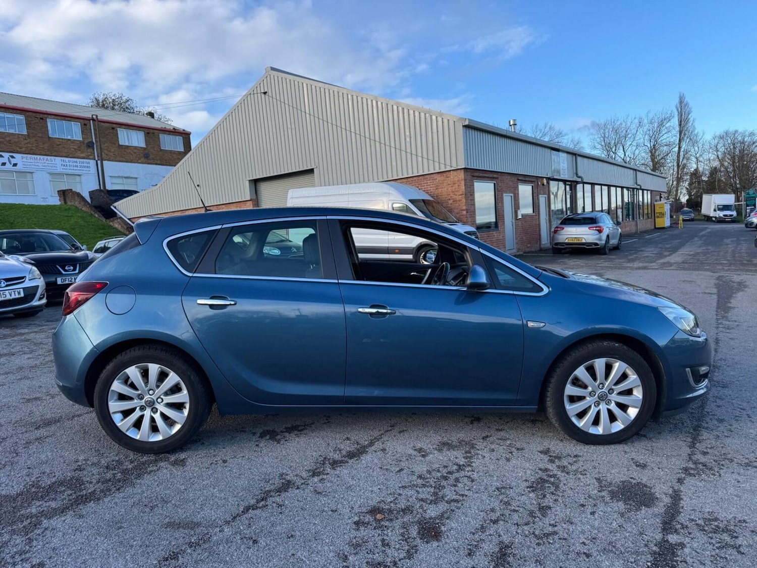 Used Vauxhall Astra 2013 for sale - 76637407: Photo 11