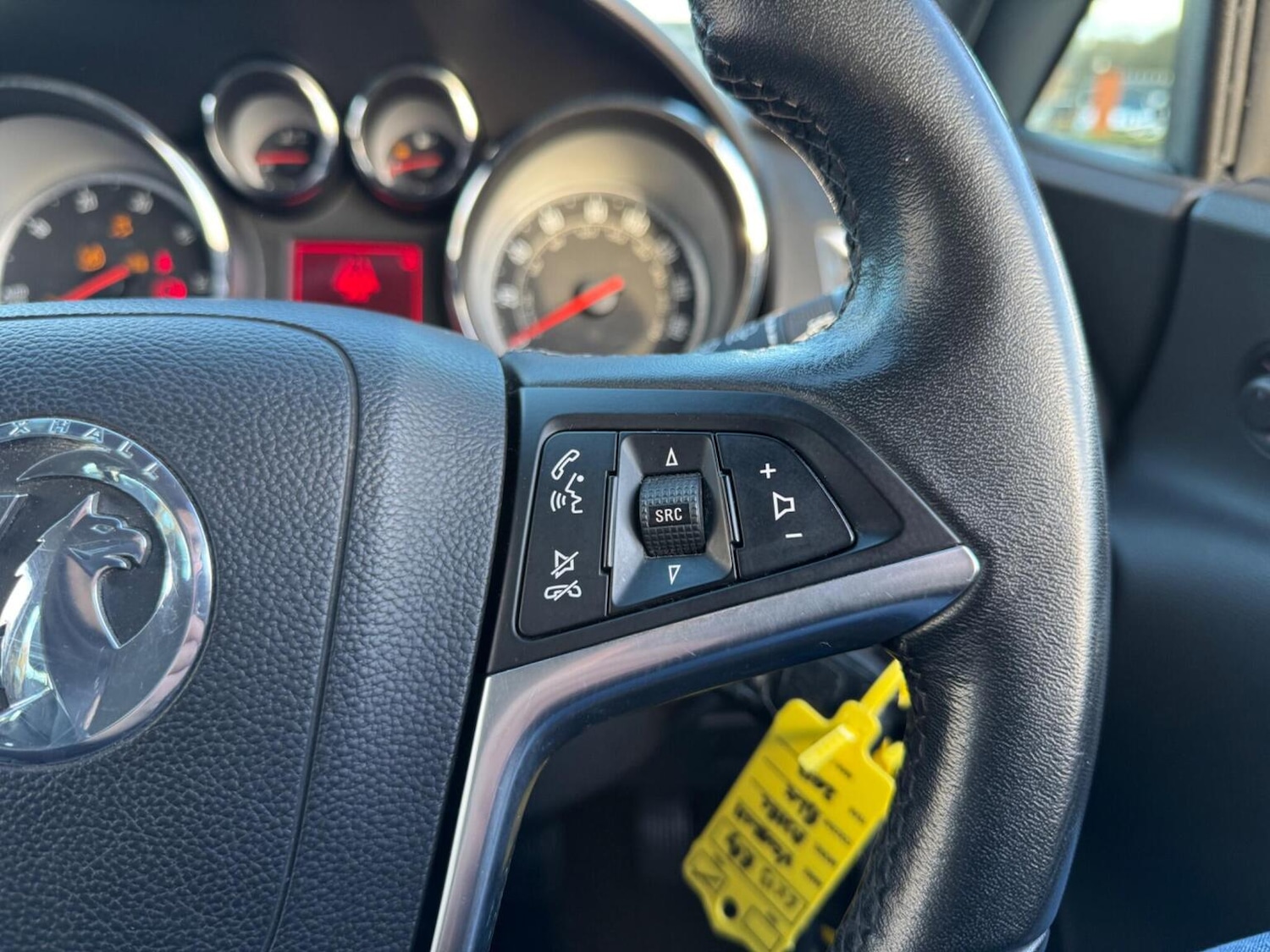 Used Vauxhall Astra 2013 for sale - 76637407: Photo 23