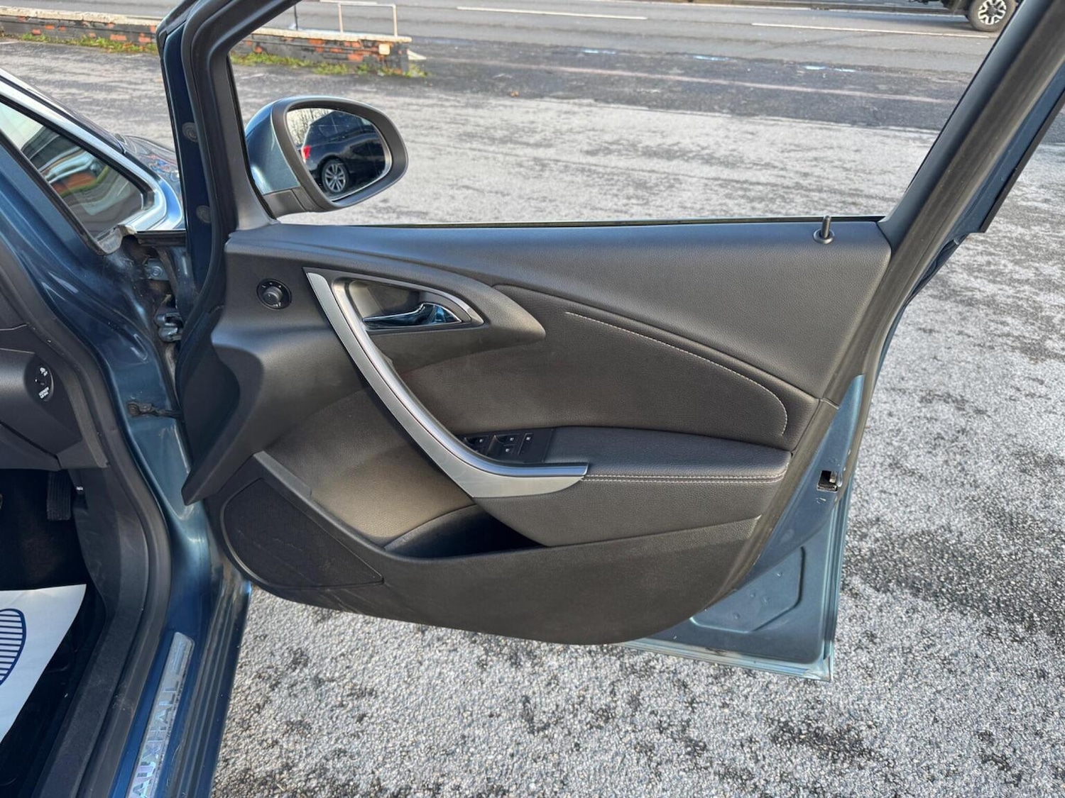 Used Vauxhall Astra 2013 for sale - 76637407: Photo 25