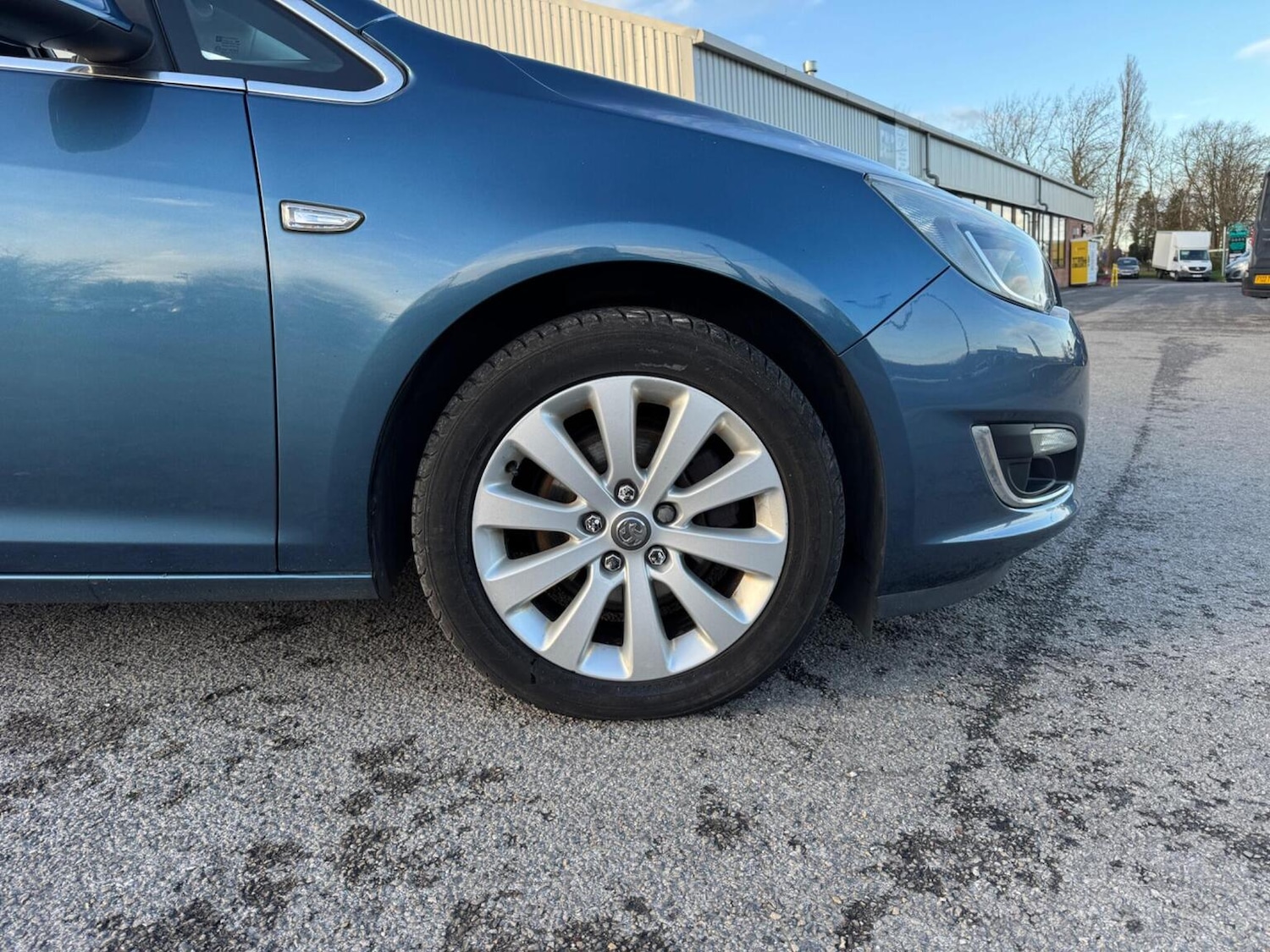 Used Vauxhall Astra 2013 for sale - 76637407: Photo 29