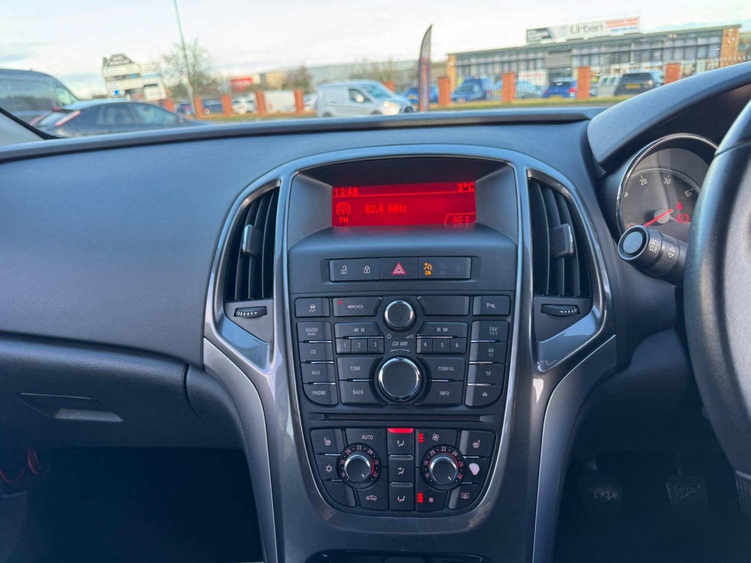 Used Vauxhall Astra 2013 for sale - 76637407: Photo 32