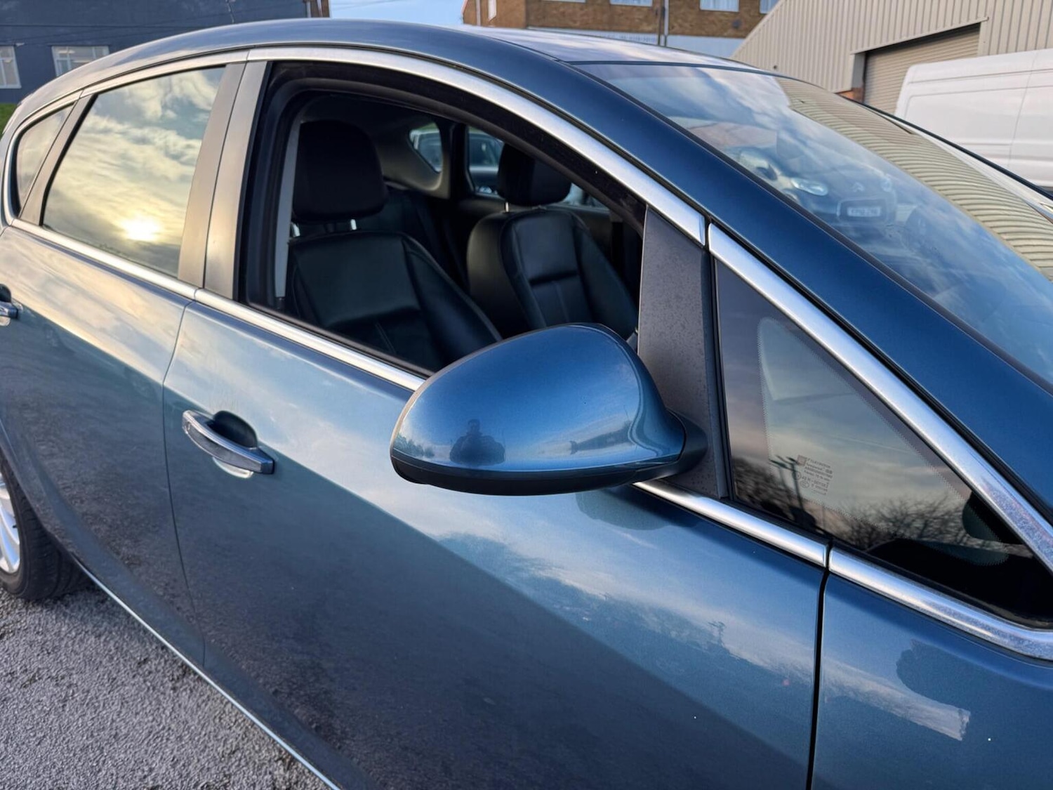 Used Vauxhall Astra 2013 for sale - 76637407: Photo 34