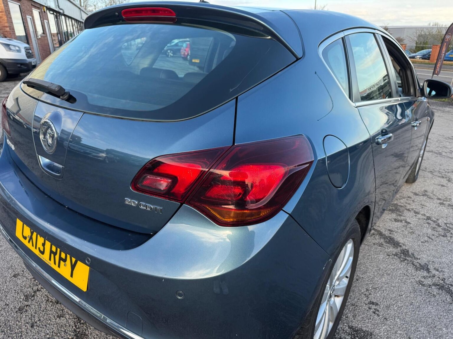 Used Vauxhall Astra 2013 for sale - 76637407: Photo 44