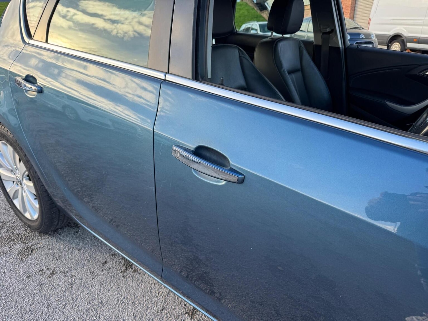 Used Vauxhall Astra 2013 for sale - 76637407: Photo 46