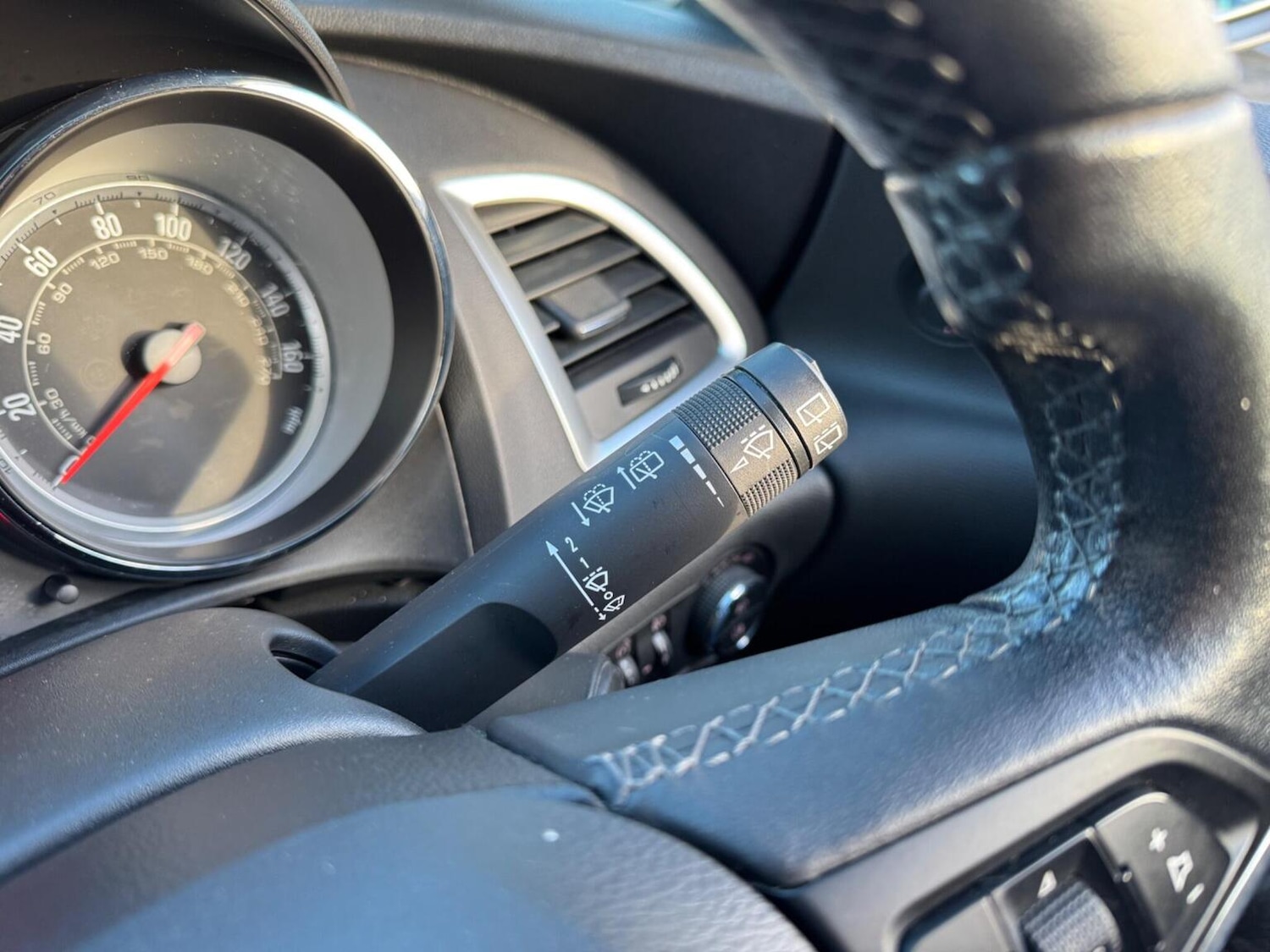 Used Vauxhall Astra 2013 for sale - 76637407: Photo 49